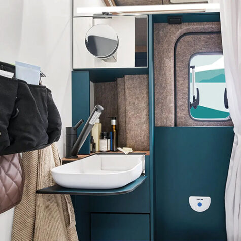 eriba car 602 badkamer