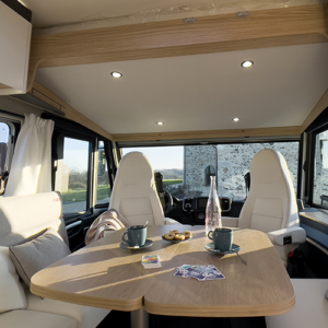 Interieur Pilote-G720fgj