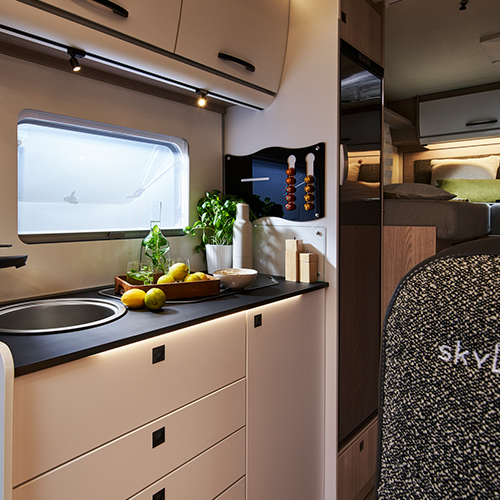 Lyseo Bürstner Time SkyLine Edition T 690 G keuken