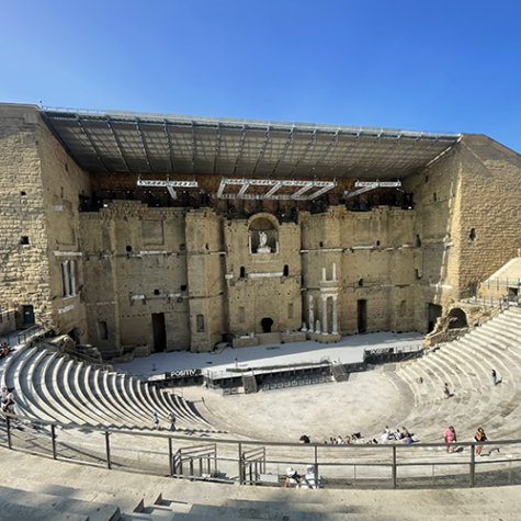 Orange theater