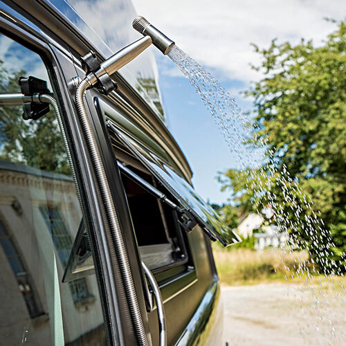 Werz Magnum 5.1: eye-catcher on Mercedes Vito