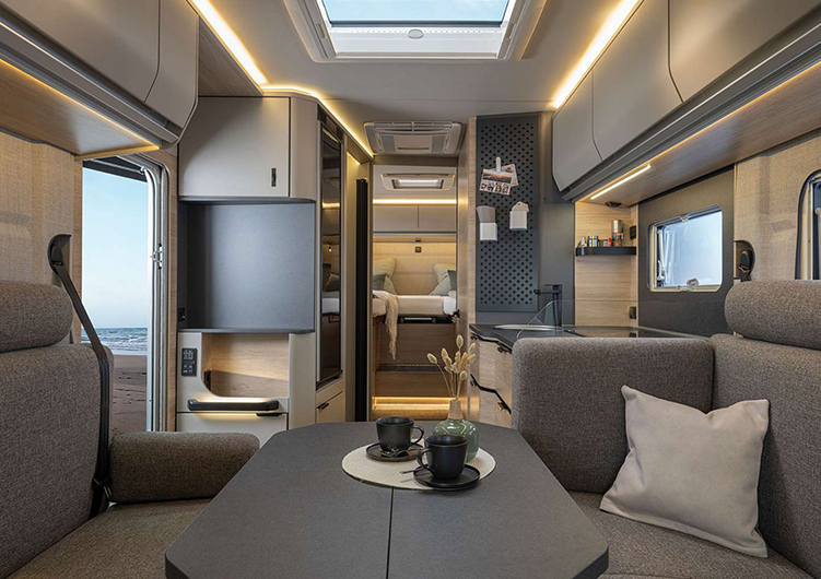 Knaus Sky TI 2027: VW Crafter, flat floor and ‘apartment comfort’