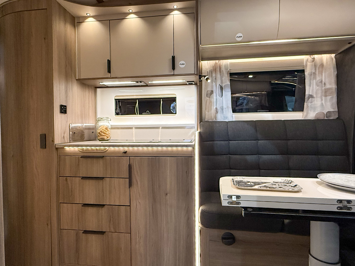 Kabe Novum Compact 720 LXL offers 100% comfort at a width of 2.24 meters