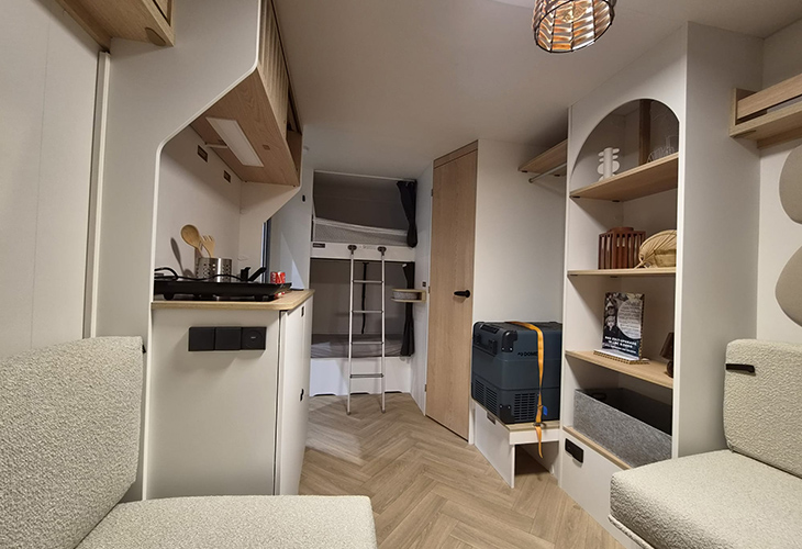 LMC e:dero 470 K proves that a spacious family caravan doesn’t have to be heavy